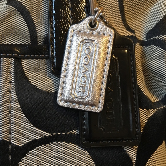 Coach - Picture 2 of 2